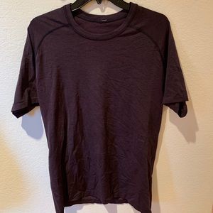 Men’s lululemon shirt